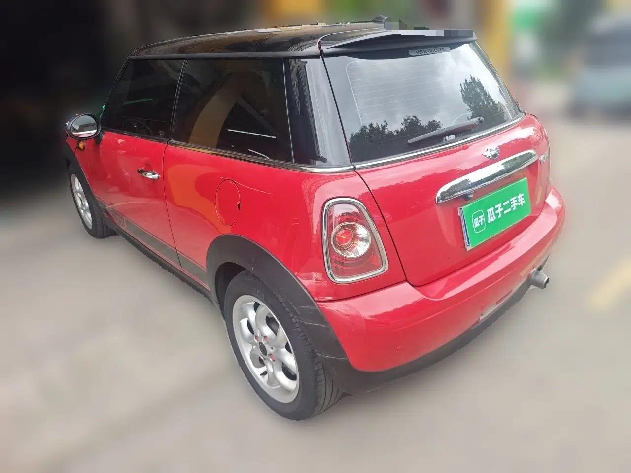 MINI 2011 1.6L COOPER Fun — миниатюра 4