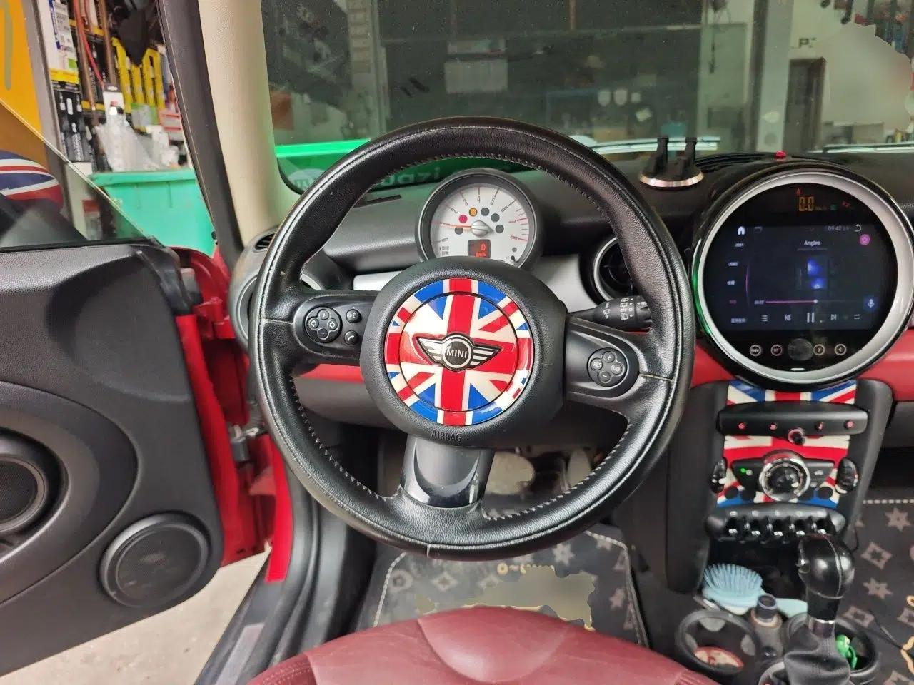 MINI 2011 1.6L COOPER Fun — миниатюра 10
