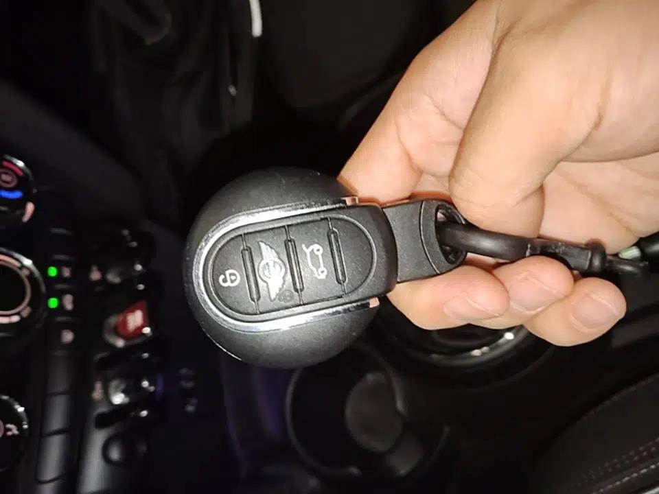 MINI 2015 1.5T COOPER Fun Five-Door Edition — миниатюра 28