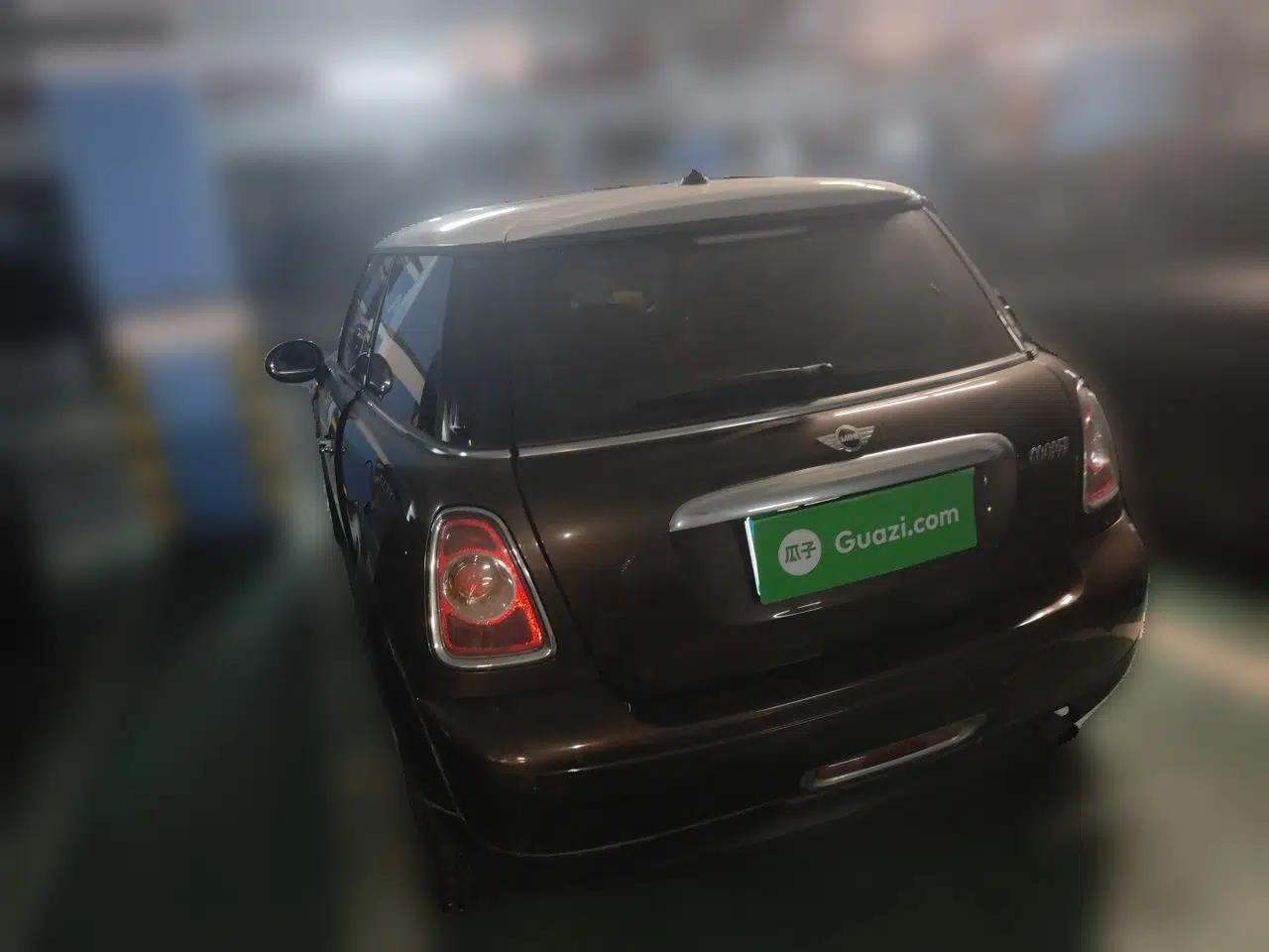 MINI 2011 1.6L COOPER Fun — миниатюра 4