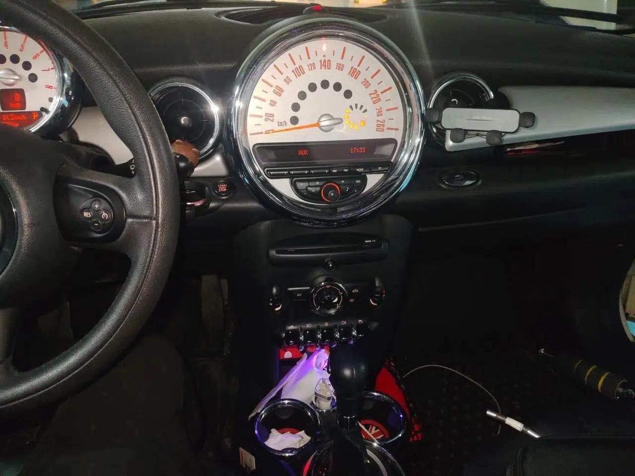 MINI 2011 1.6L COOPER Fun — миниатюра 13