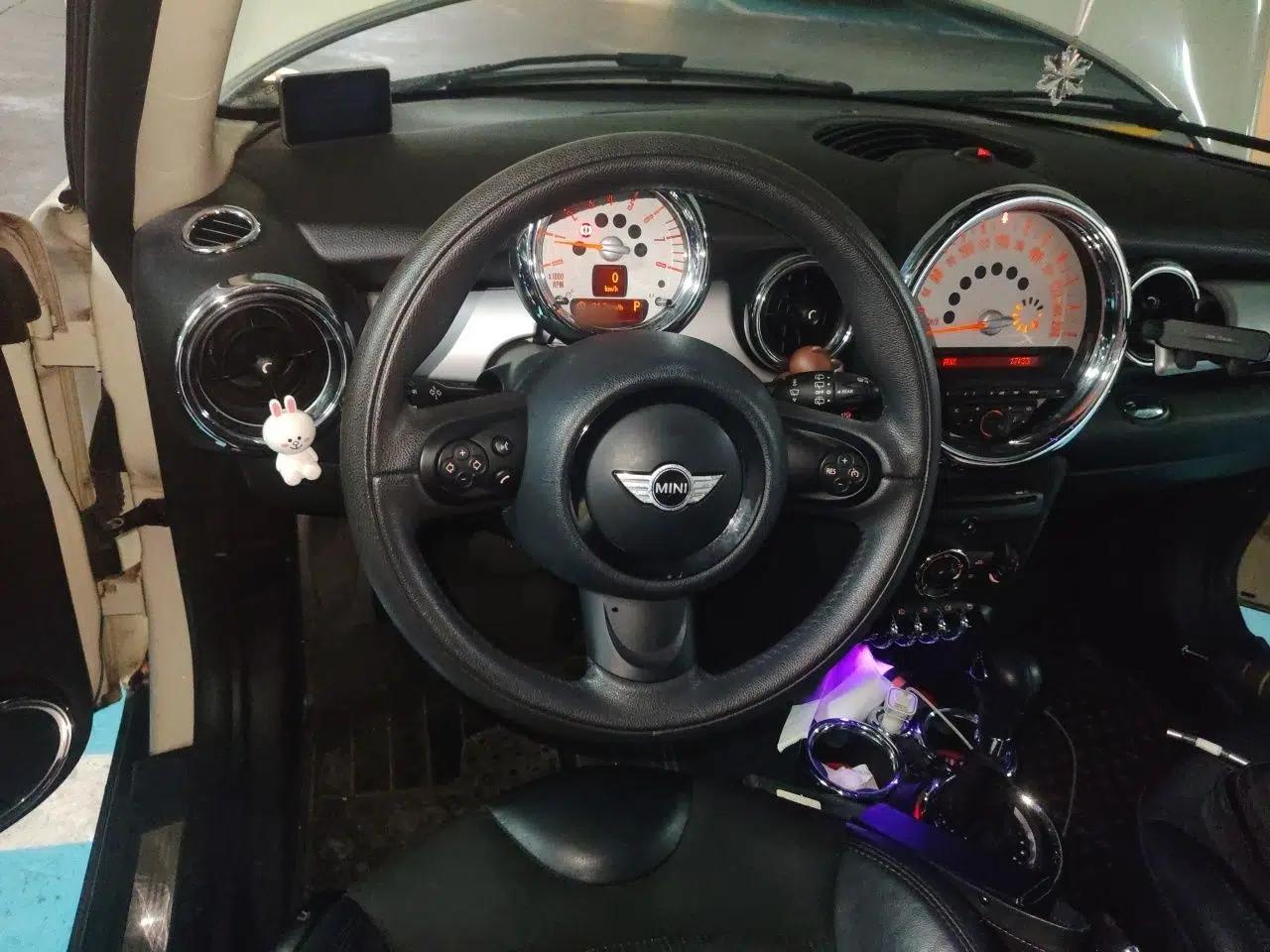 MINI 2011 1.6L COOPER Fun — миниатюра 10