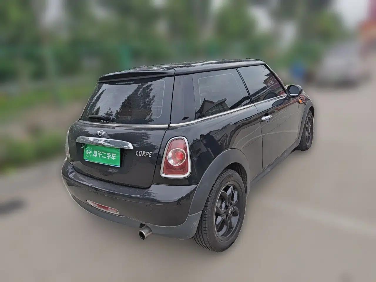 MINI 2011 1.6L COOPER Fun — миниатюра 6