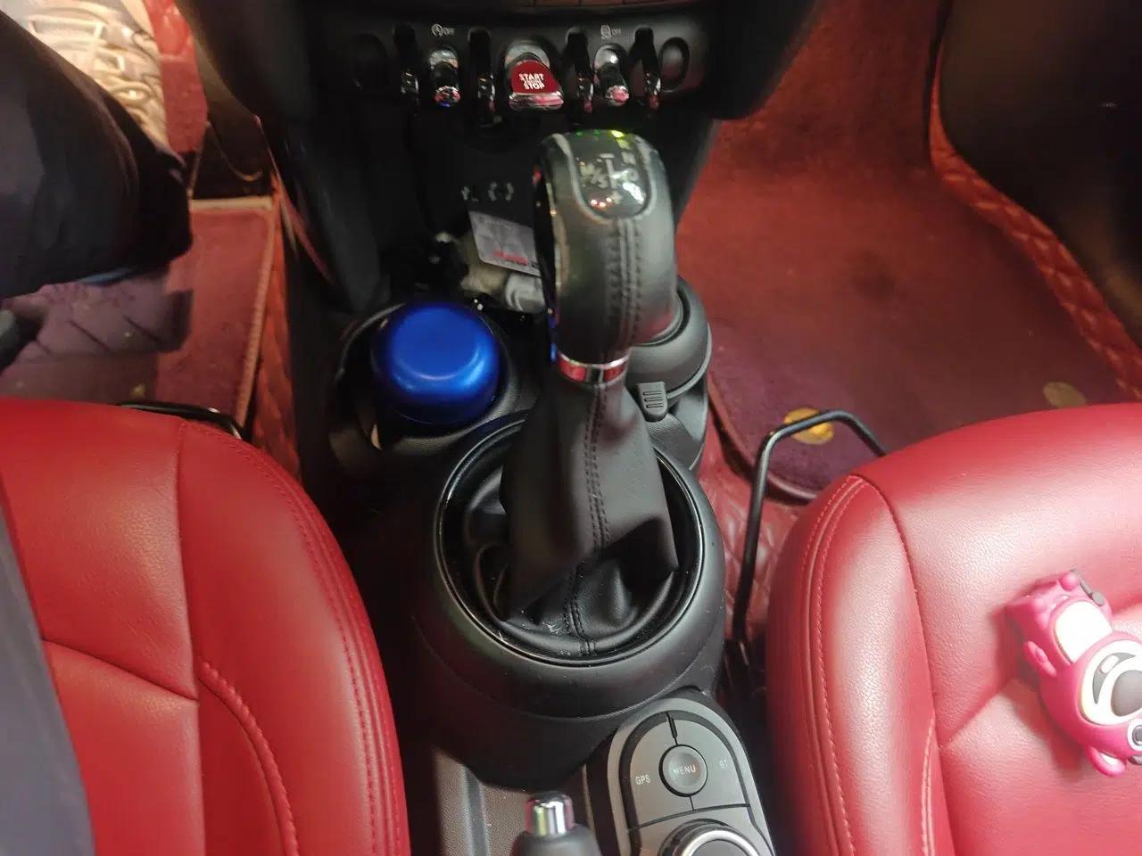 MINI 2016 1.2T ONE Five-Door Edition — миниатюра 14