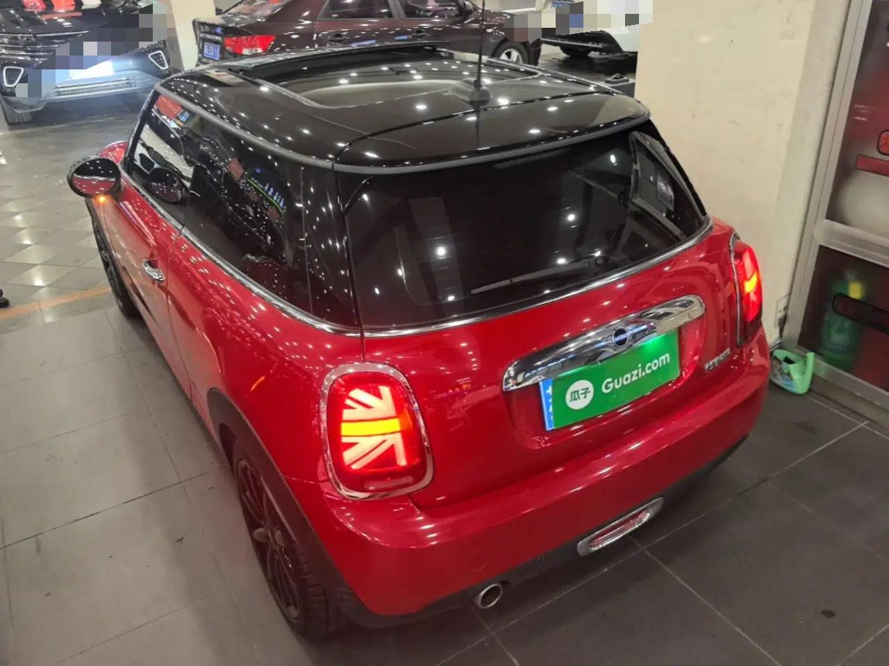 MINI 2018 1.5T COOPER Artist — миниатюра 4