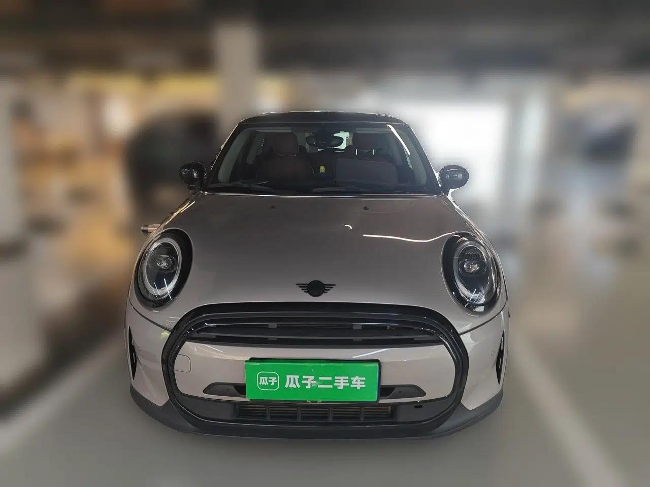 MINI 2022 1.5T COOPER Artist — миниатюра 2
