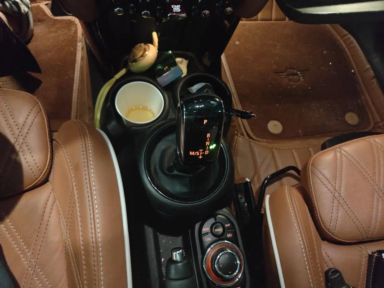 MINI 2022 1.5T COOPER Artist — миниатюра 14