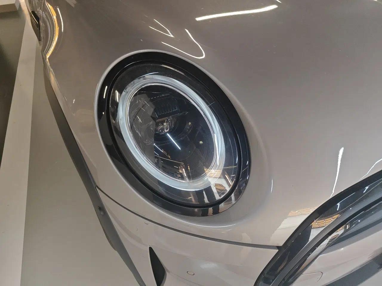 MINI 2022 1.5T COOPER Artist — миниатюра 7