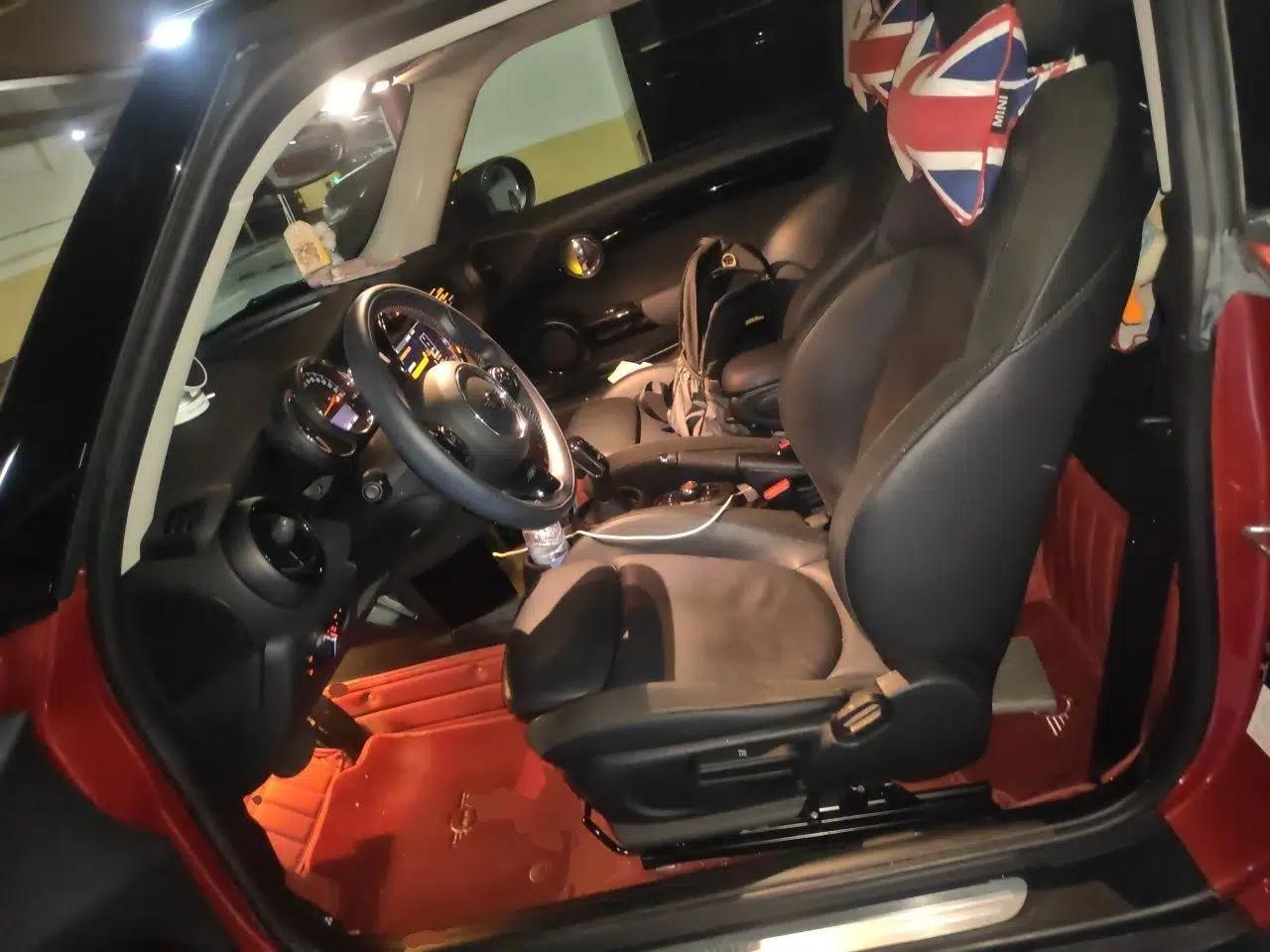 MINI 2020 1.5T COOPER Three-Door Midnight Red Limited Edition — миниатюра 15