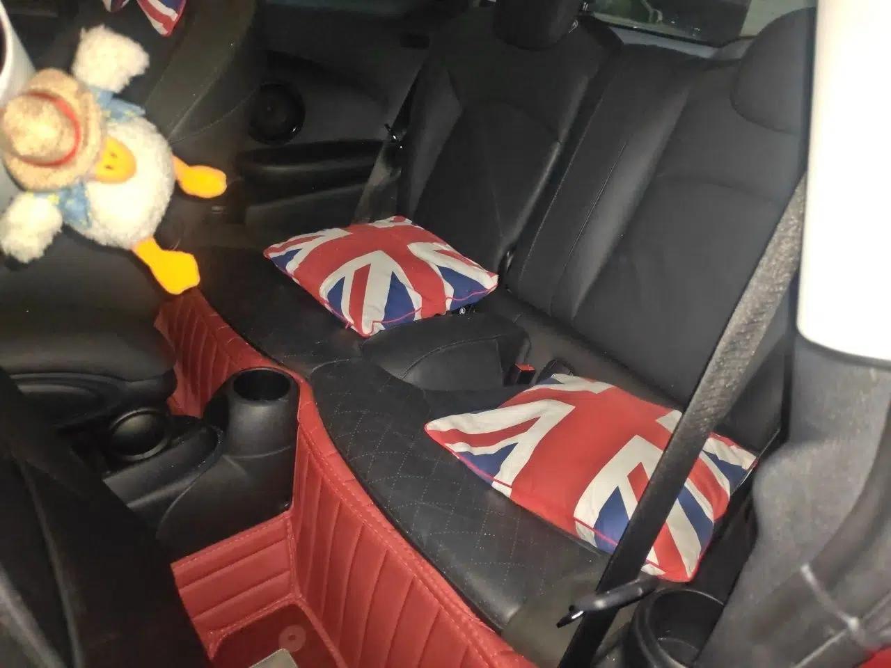 MINI 2020 1.5T COOPER Three-Door Midnight Red Limited Edition — миниатюра 17