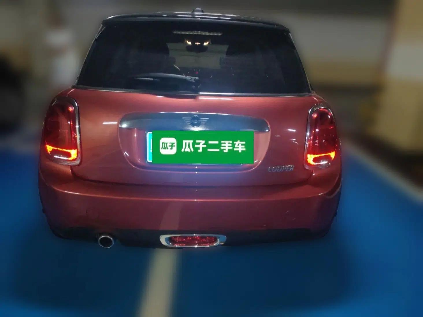 MINI 2020 1.5T COOPER Three-Door Midnight Red Limited Edition — миниатюра 5