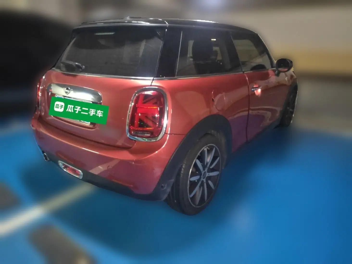 MINI 2020 1.5T COOPER Three-Door Midnight Red Limited Edition — миниатюра 6
