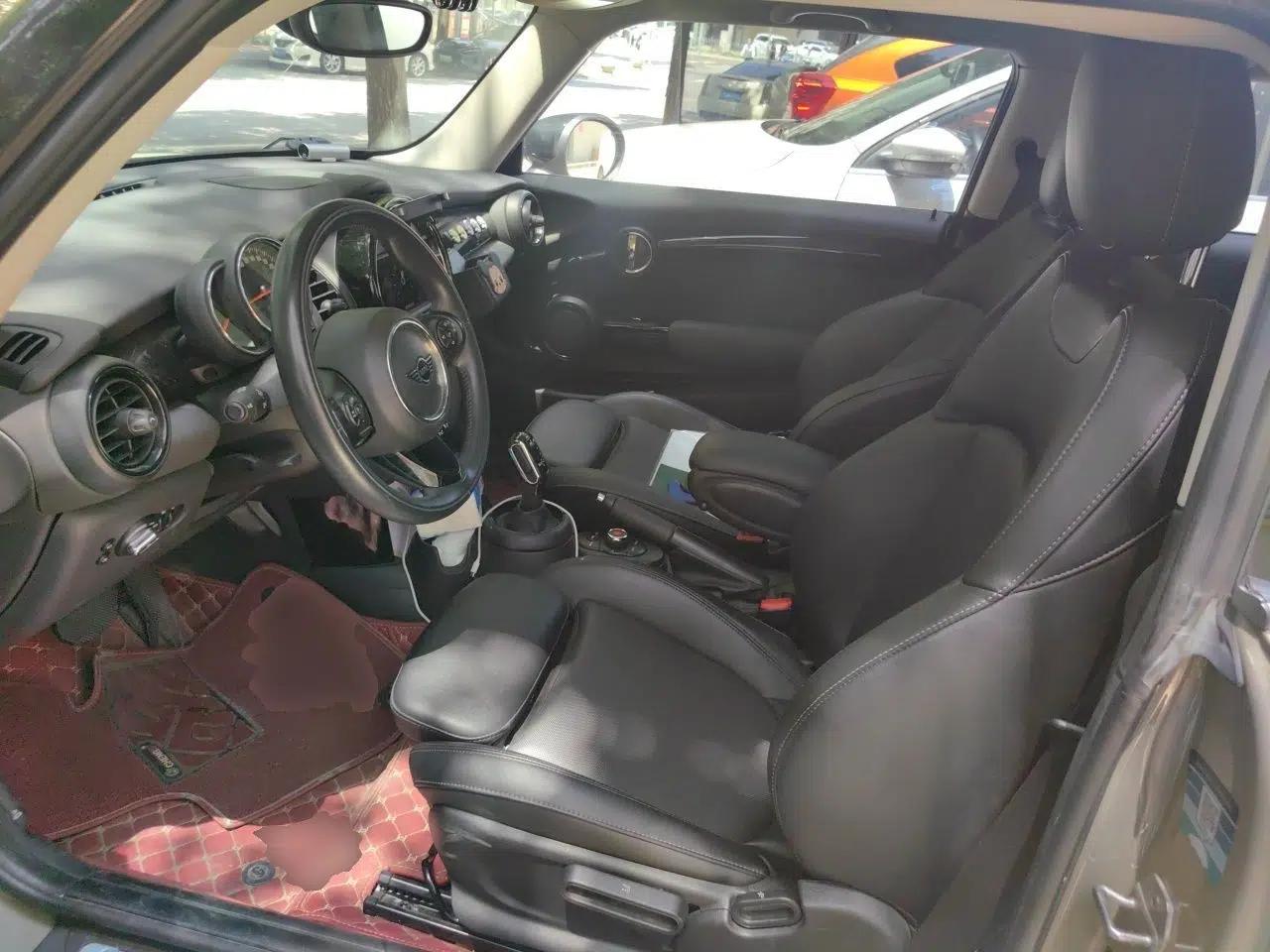 MINI 2019 1.5T COOPER Classic Edition — миниатюра 16