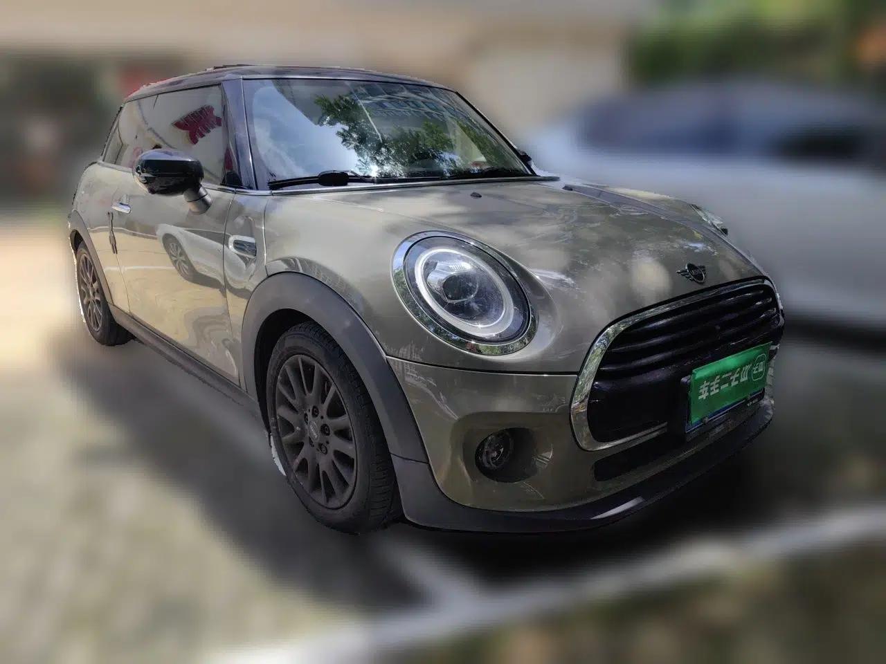 MINI 2019 1.5T COOPER Classic Edition — миниатюра 3