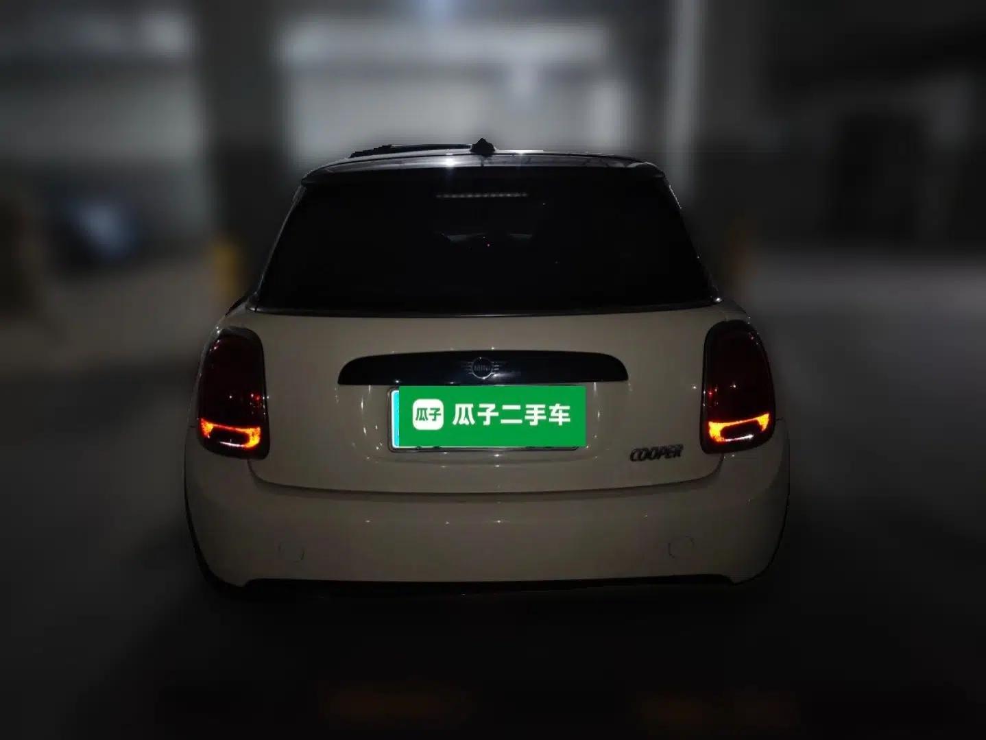 MINI 2018 1.5T COOPER Classic Edition — миниатюра 5