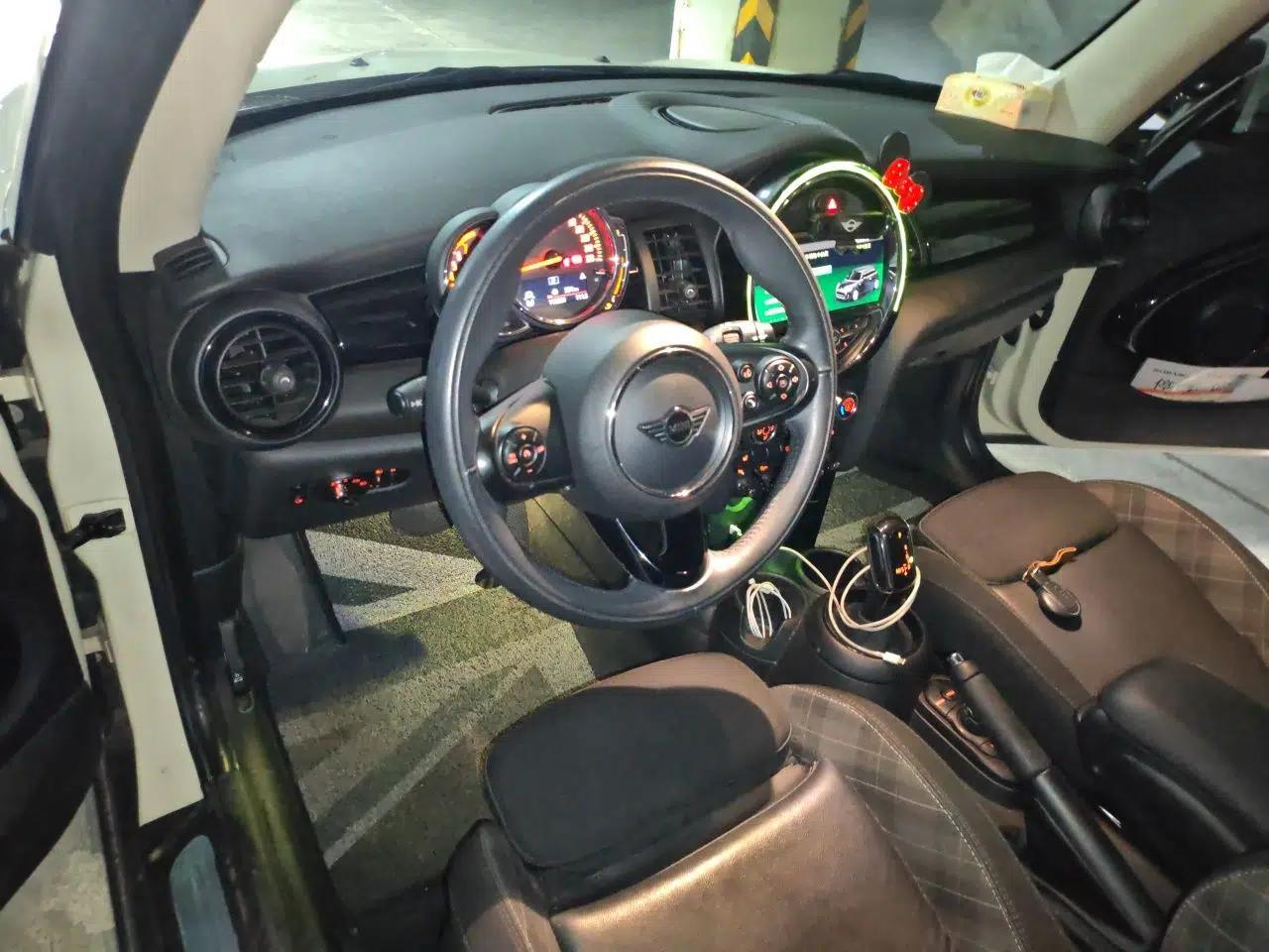 MINI 2018 1.5T COOPER Classic Edition — миниатюра 9