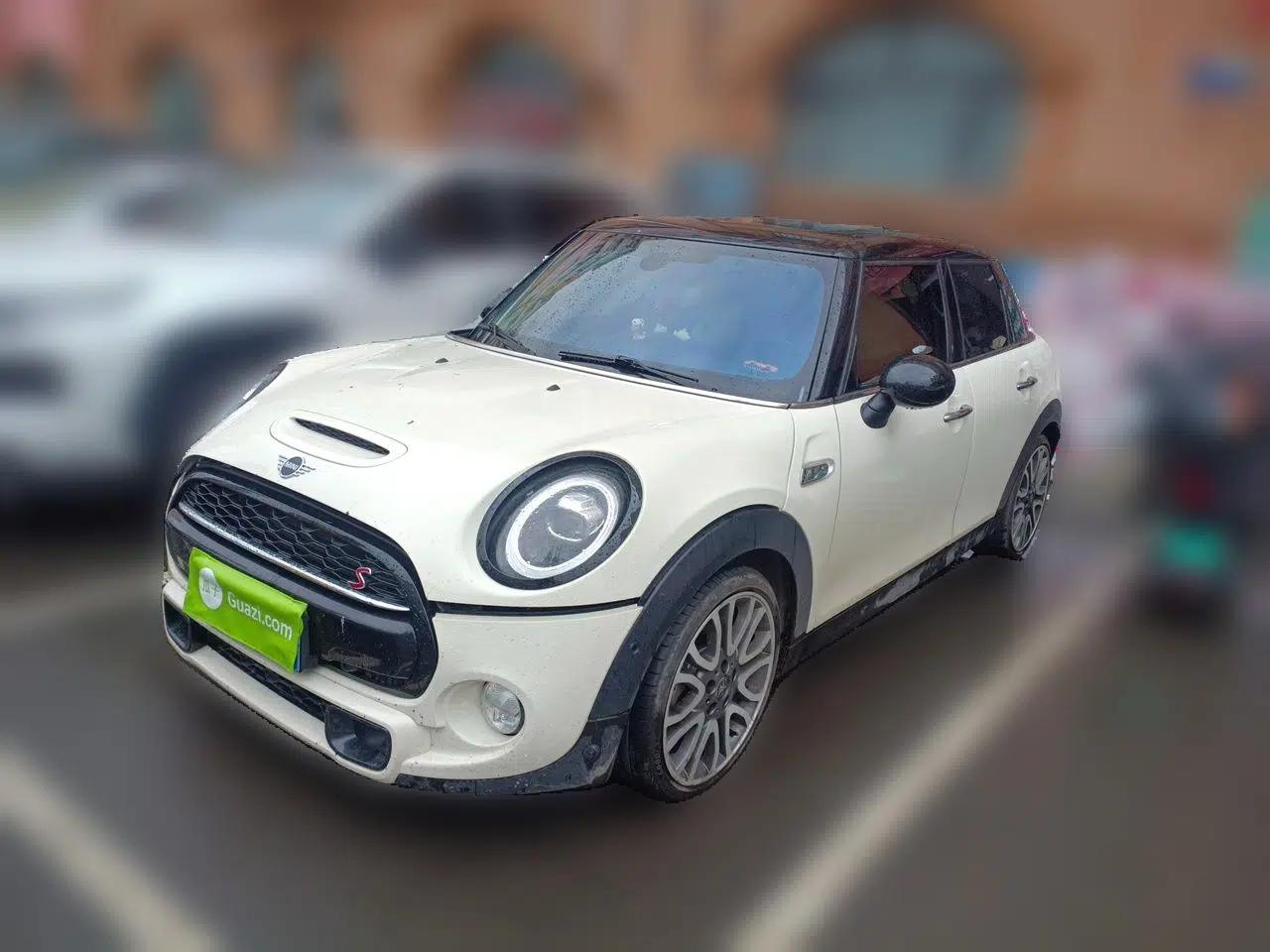 MINI 2019 2.0T COOPER S Artist Five-Door Edition — миниатюра 1