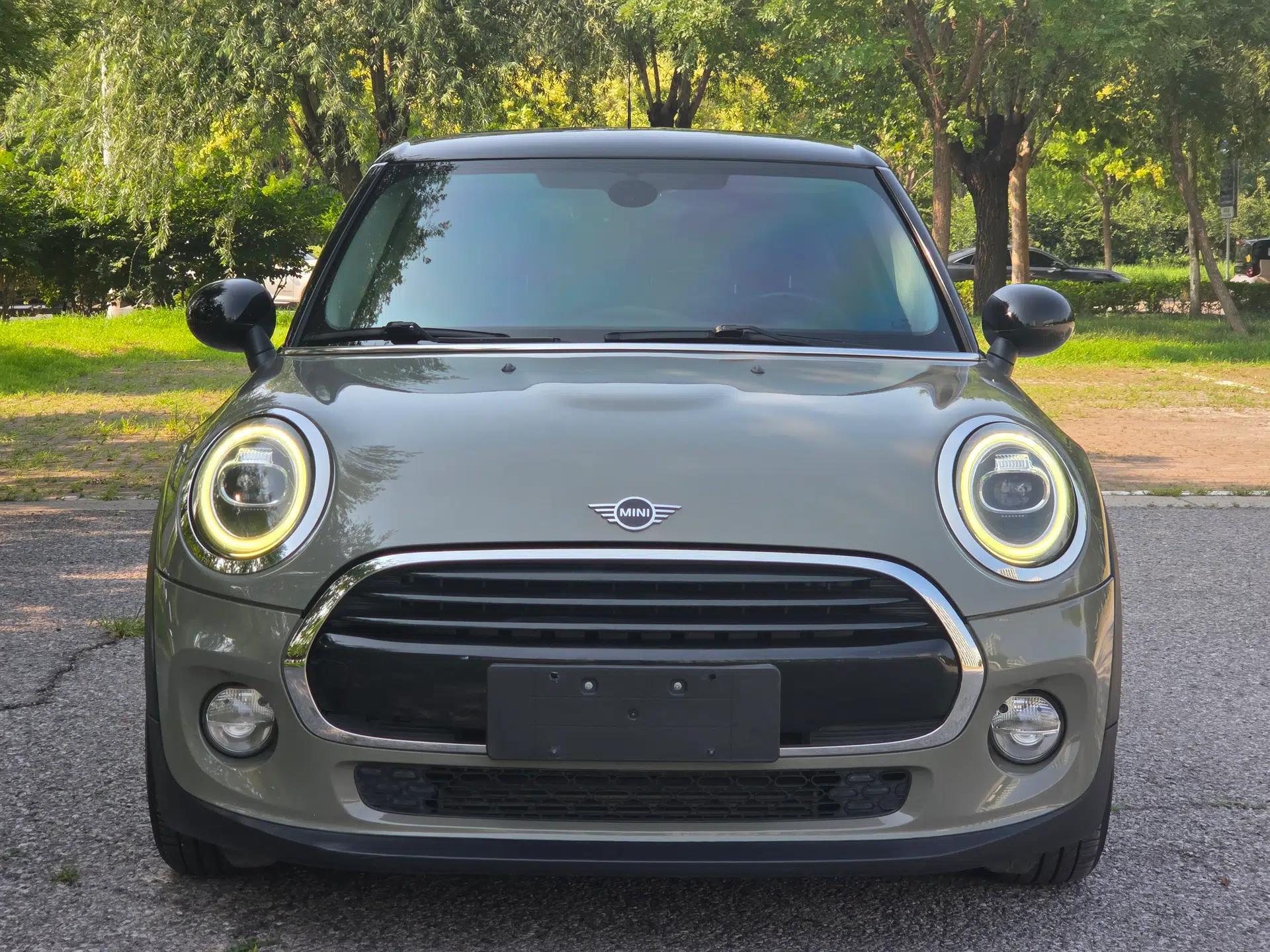 MINI 2018 1.5T COOPER Classic Edition Five-Door Version — миниатюра 13