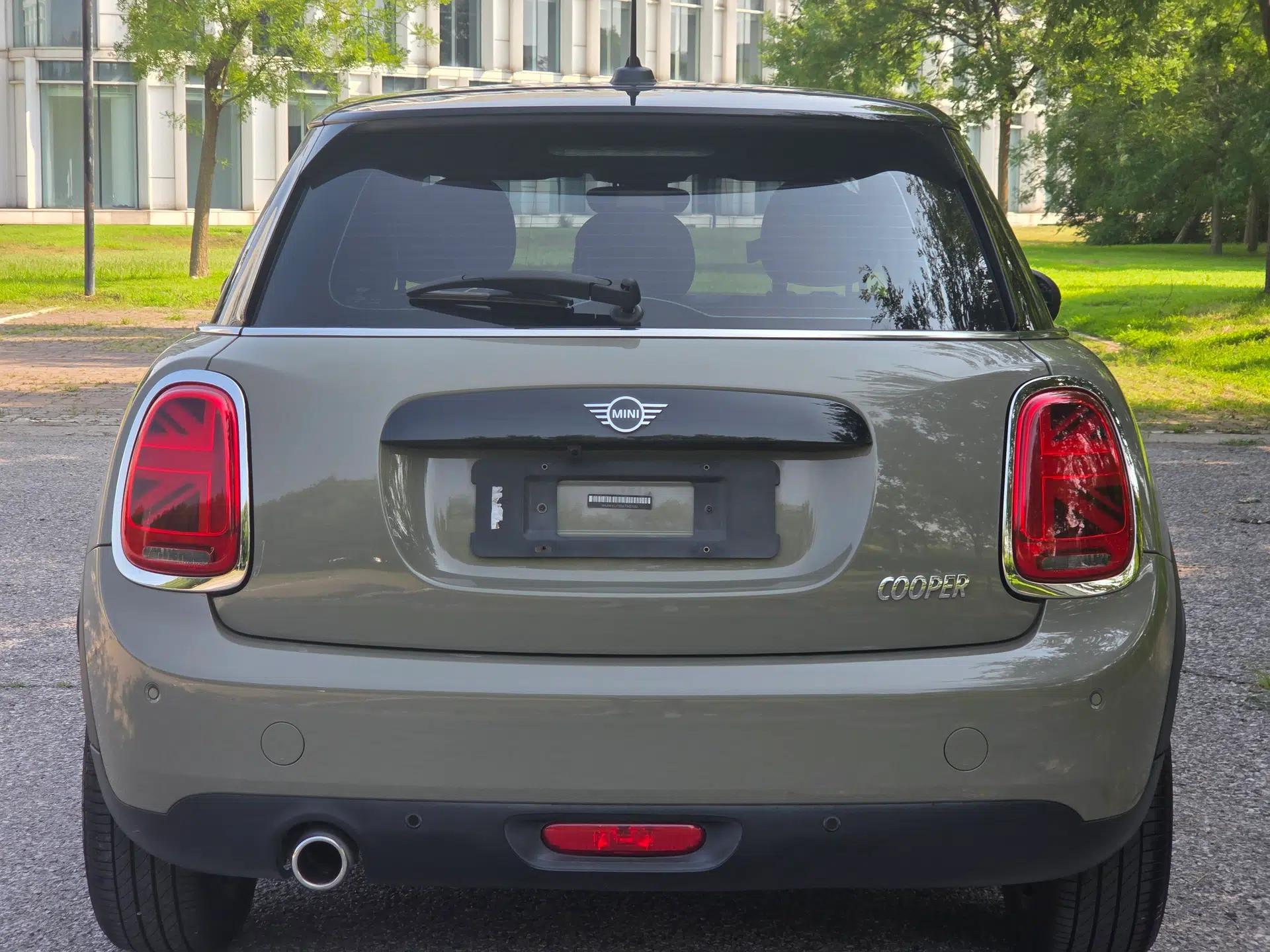 MINI 2018 1.5T COOPER Classic Edition Five-Door Version — миниатюра 16