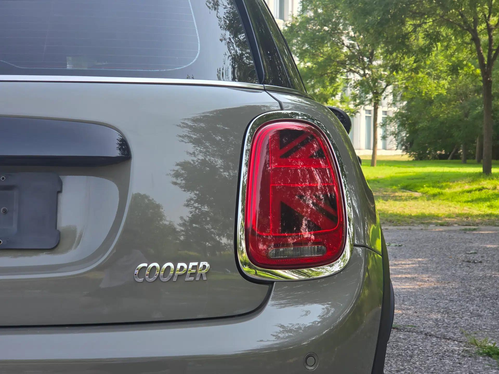 MINI 2018 1.5T COOPER Classic Edition Five-Door Version — миниатюра 19