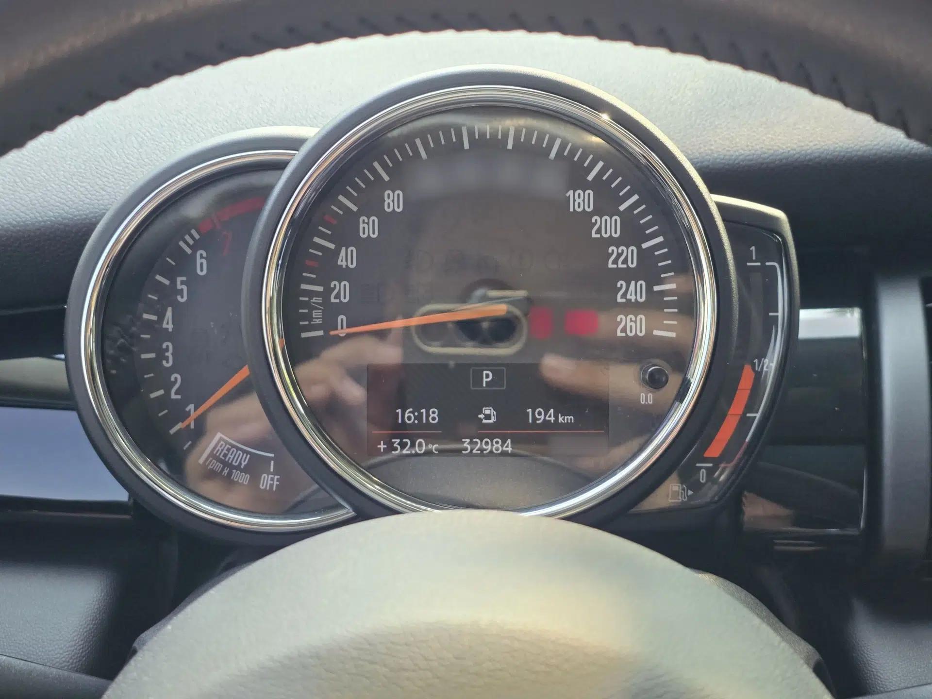 MINI 2018 1.5T COOPER Classic Edition Five-Door Version — миниатюра 23