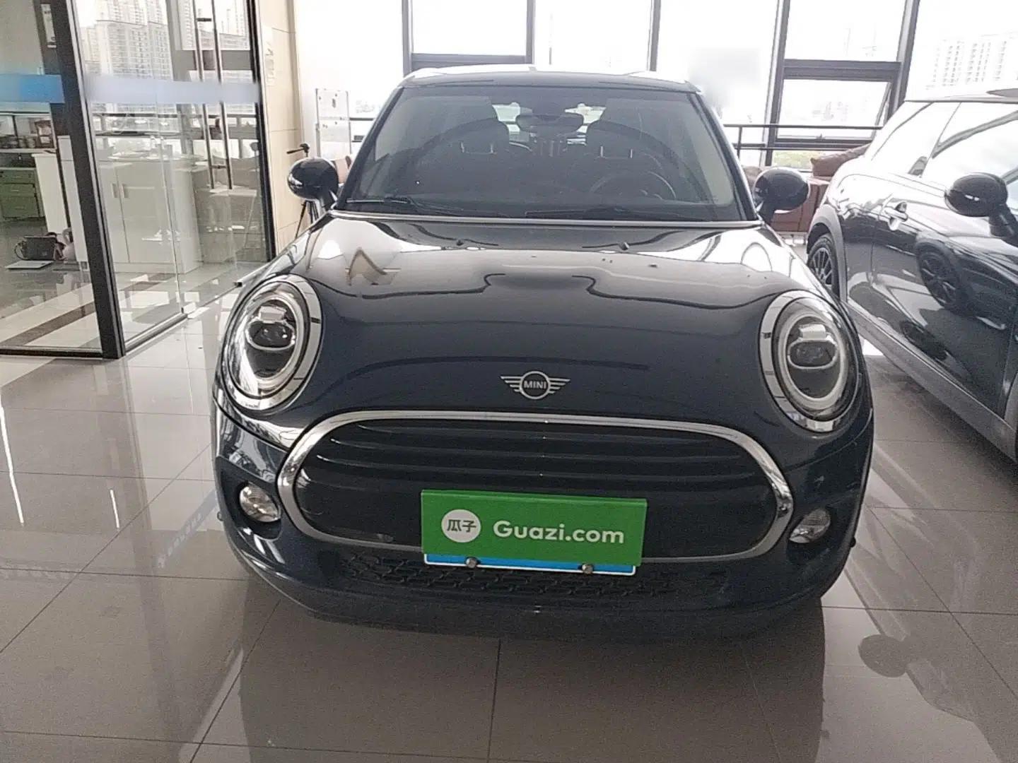 MINI 2019 1.5T COOPER Artist Five-Door Edition — миниатюра 2