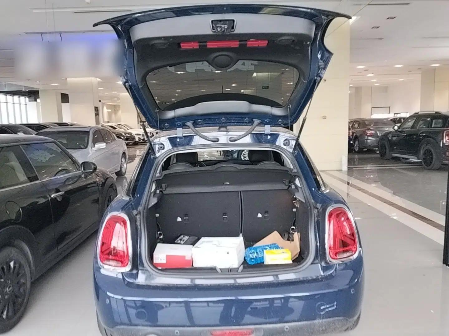 MINI 2019 1.5T COOPER Artist Five-Door Edition — миниатюра 22