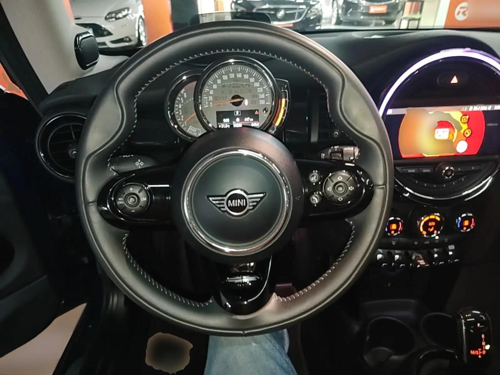 MINI 2019 1.5T COOPER Artist — миниатюра 18