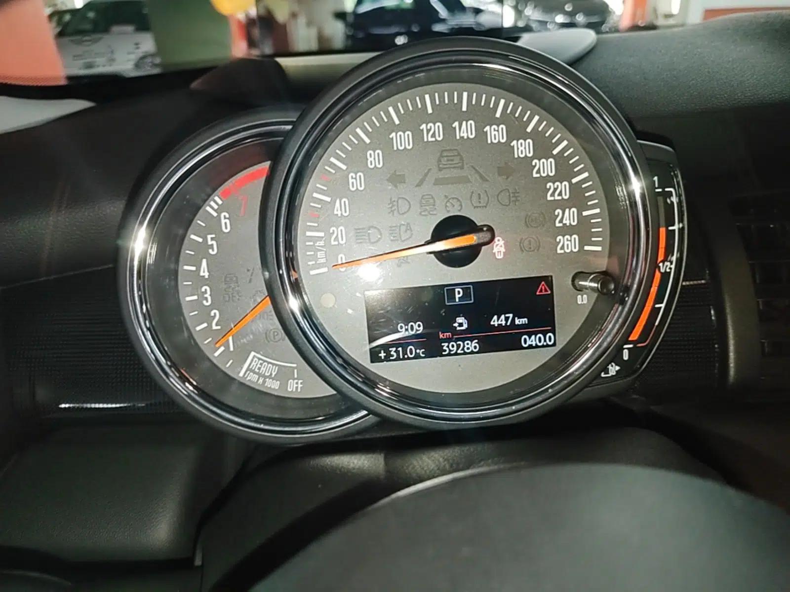 MINI 2019 1.5T COOPER Artist — миниатюра 19