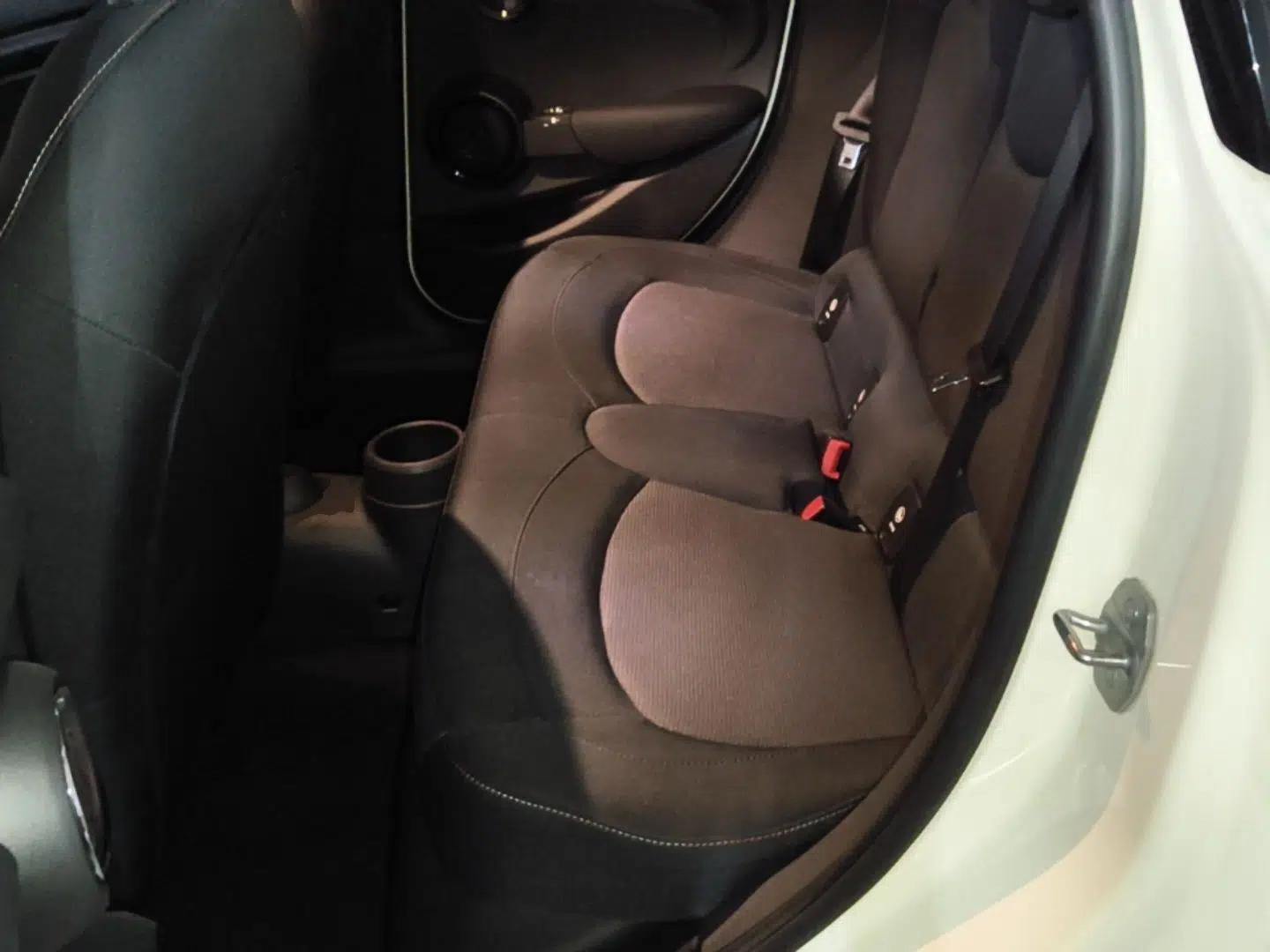 MINI 2022 1.5T ONE Five-Door PLUS — миниатюра 20
