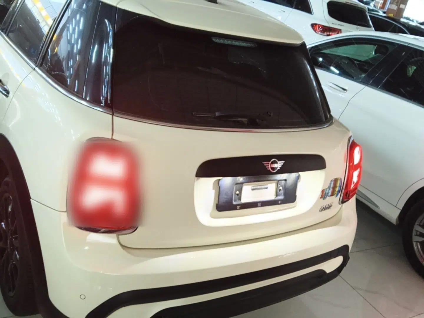 MINI 2022 1.5T ONE Five-Door PLUS — миниатюра 5