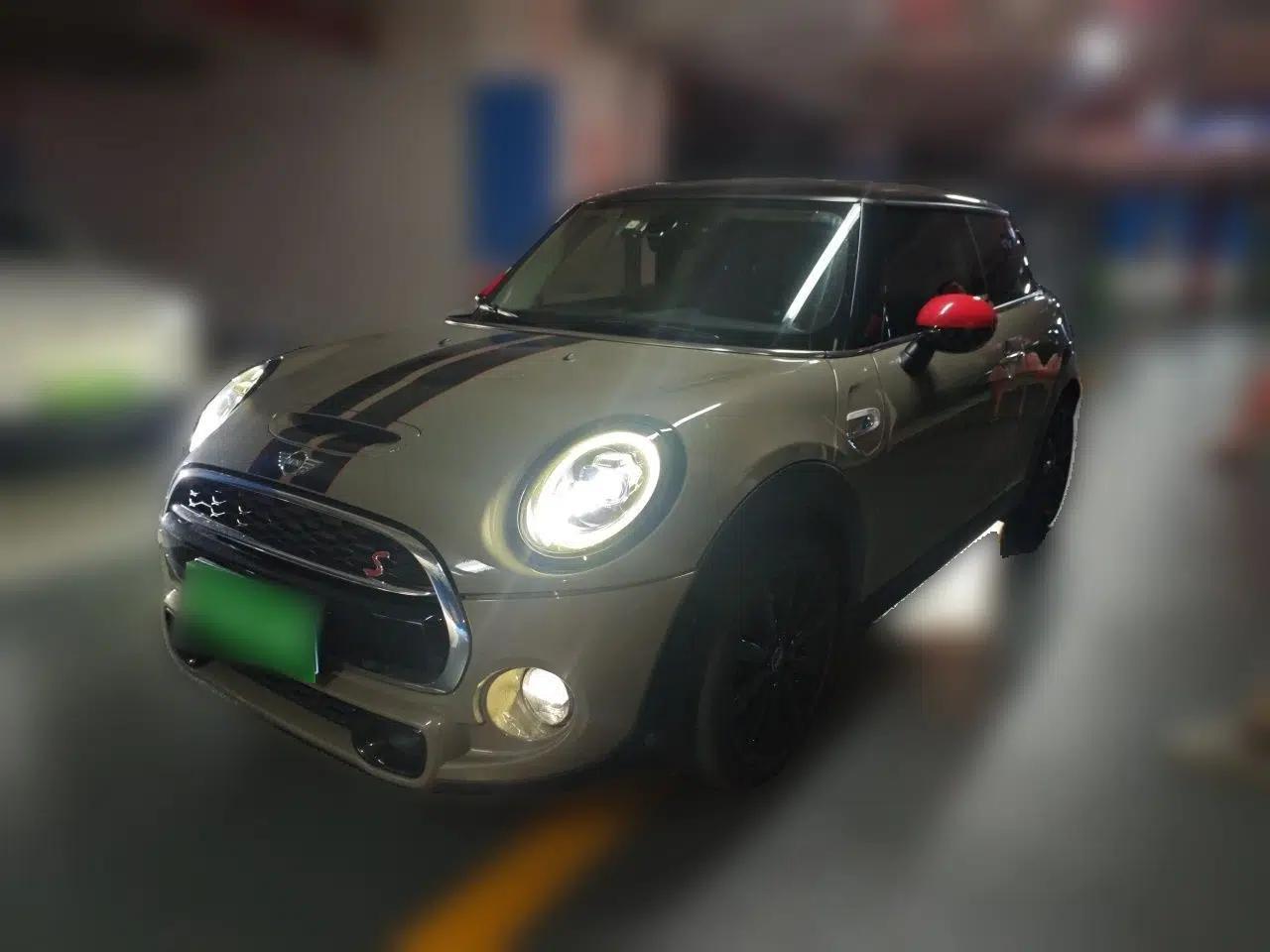 MINI 2018 2.0T COOPER S Classic Edition — миниатюра 1