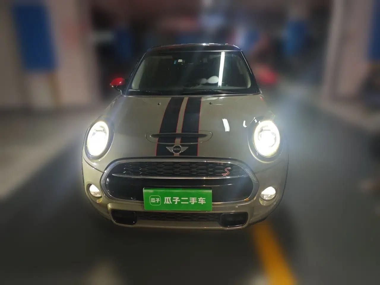 MINI 2018 2.0T COOPER S Classic Edition — миниатюра 2