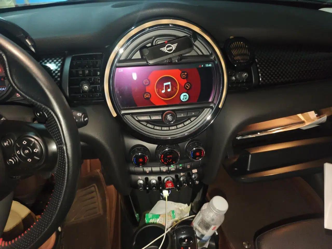 MINI 2018 2.0T COOPER S Classic Edition — миниатюра 13