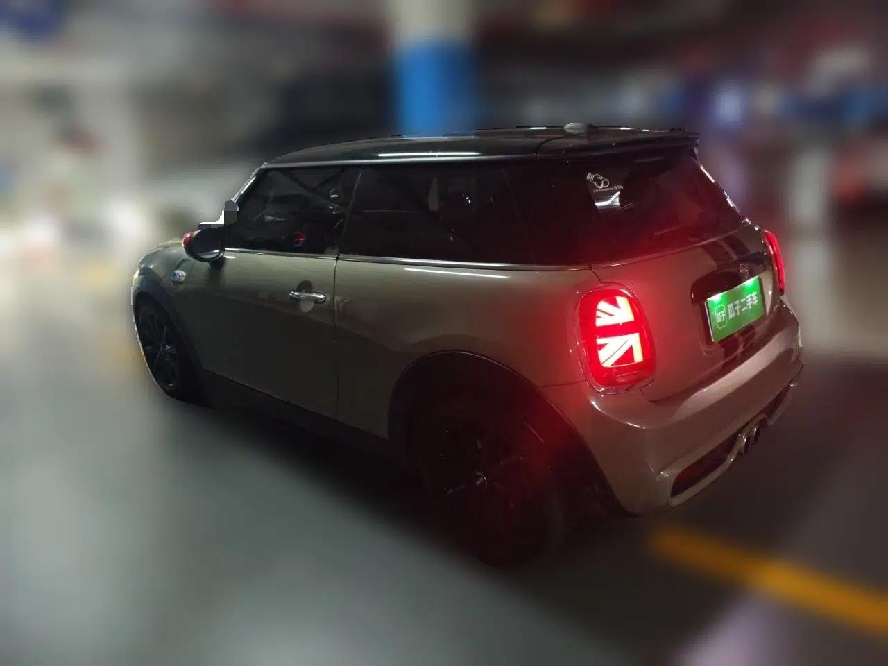 MINI 2018 2.0T COOPER S Classic Edition — миниатюра 4