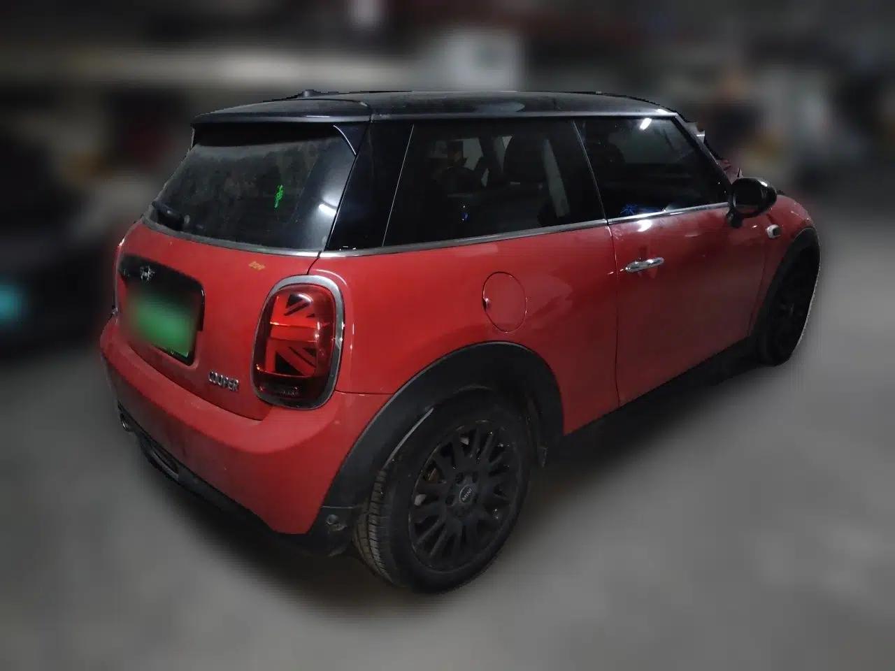 MINI 2018 1.5T COOPER Classic Edition — миниатюра 6