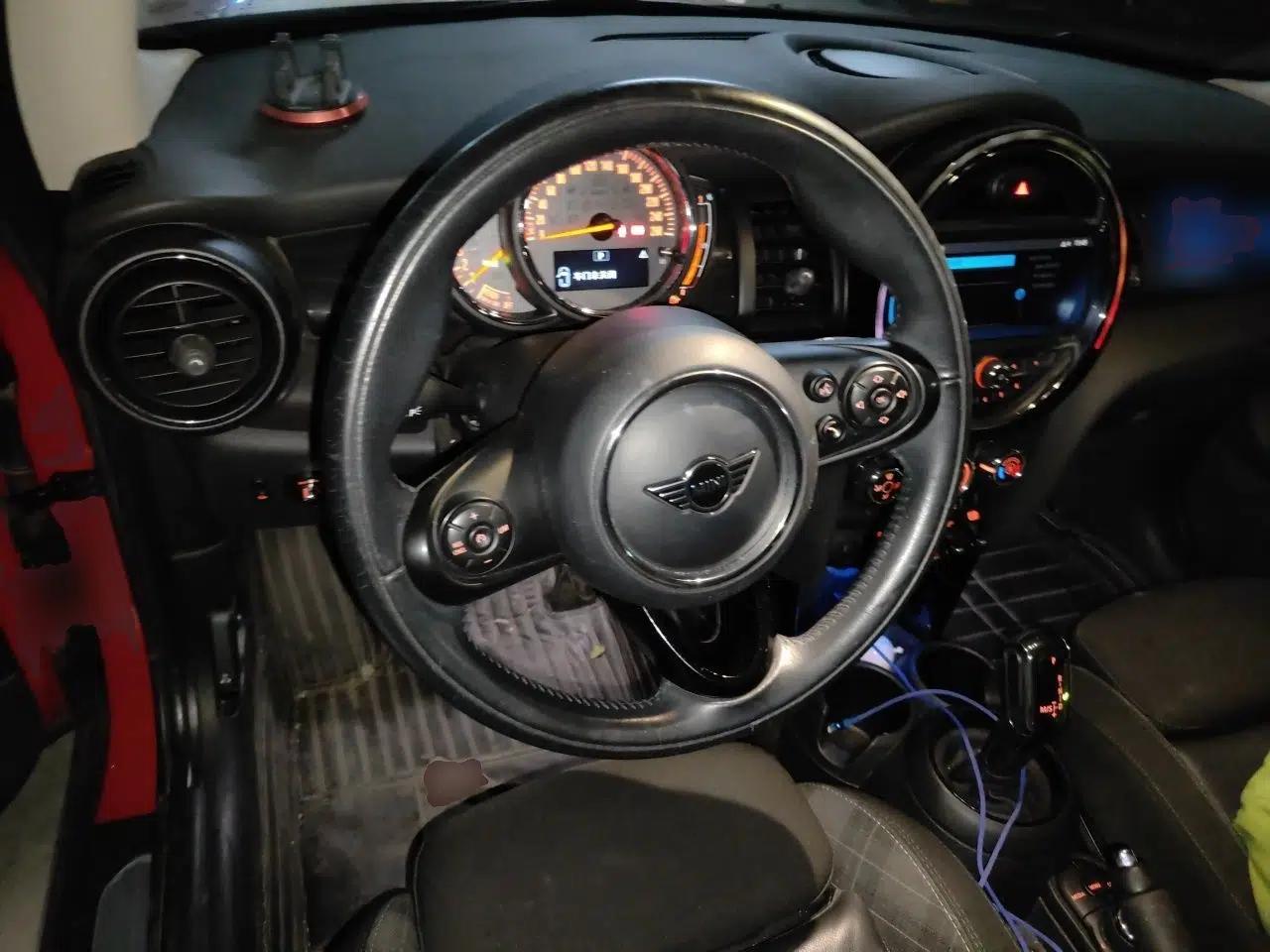 MINI 2018 1.5T COOPER Classic Edition — миниатюра 10