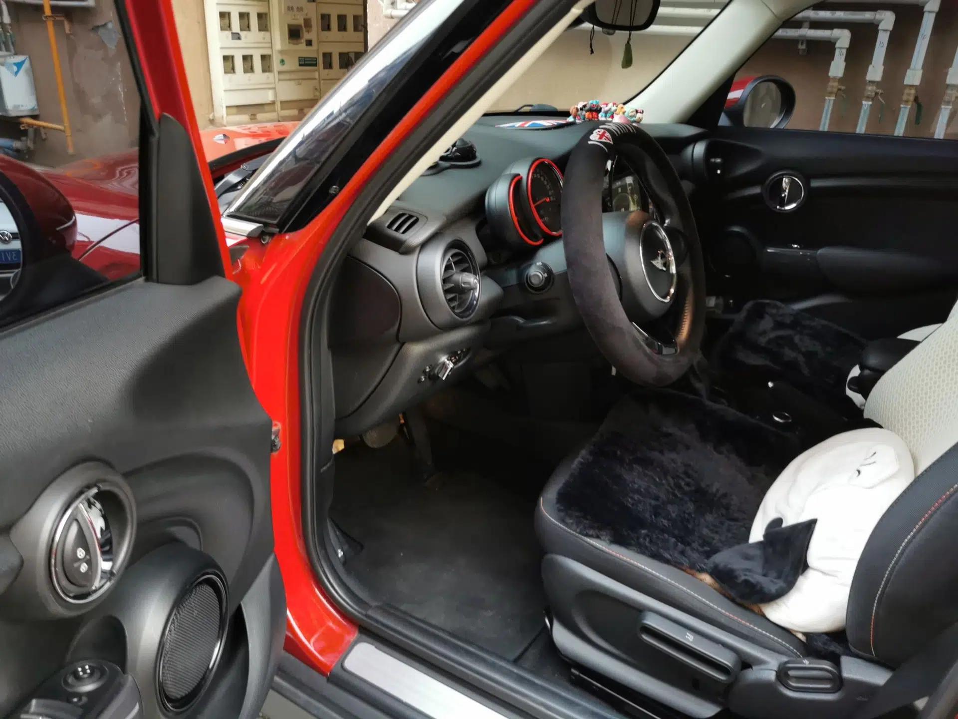 MINI 2016 1.2T ONE Five-Door Edition — миниатюра 16