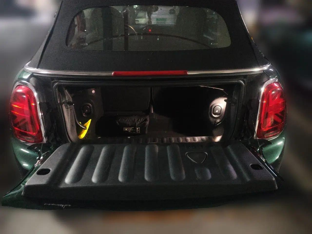 MINI 2018 1.5T COOPER CABRIO Classic Edition — миниатюра 19