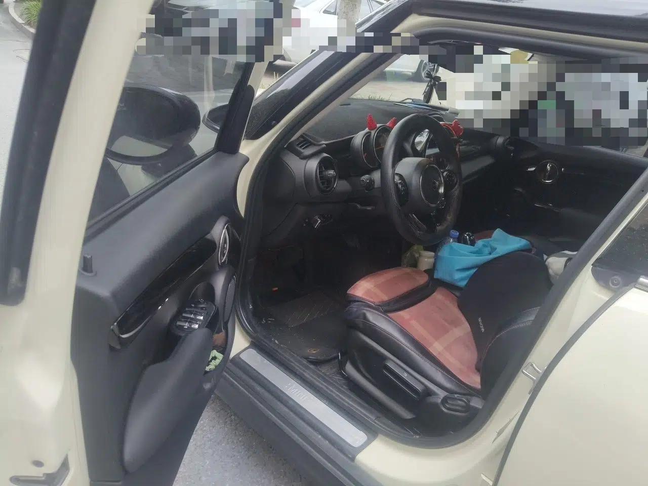 MINI 2018 1.5T COOPER Classic Edition Five-Door Version — миниатюра 16