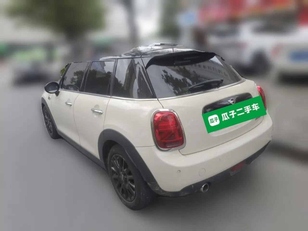MINI 2018 1.5T COOPER Classic Edition Five-Door Version — миниатюра 4