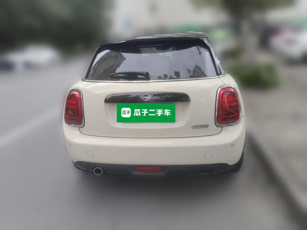 MINI 2018 1.5T COOPER Classic Edition Five-Door Version — миниатюра 5