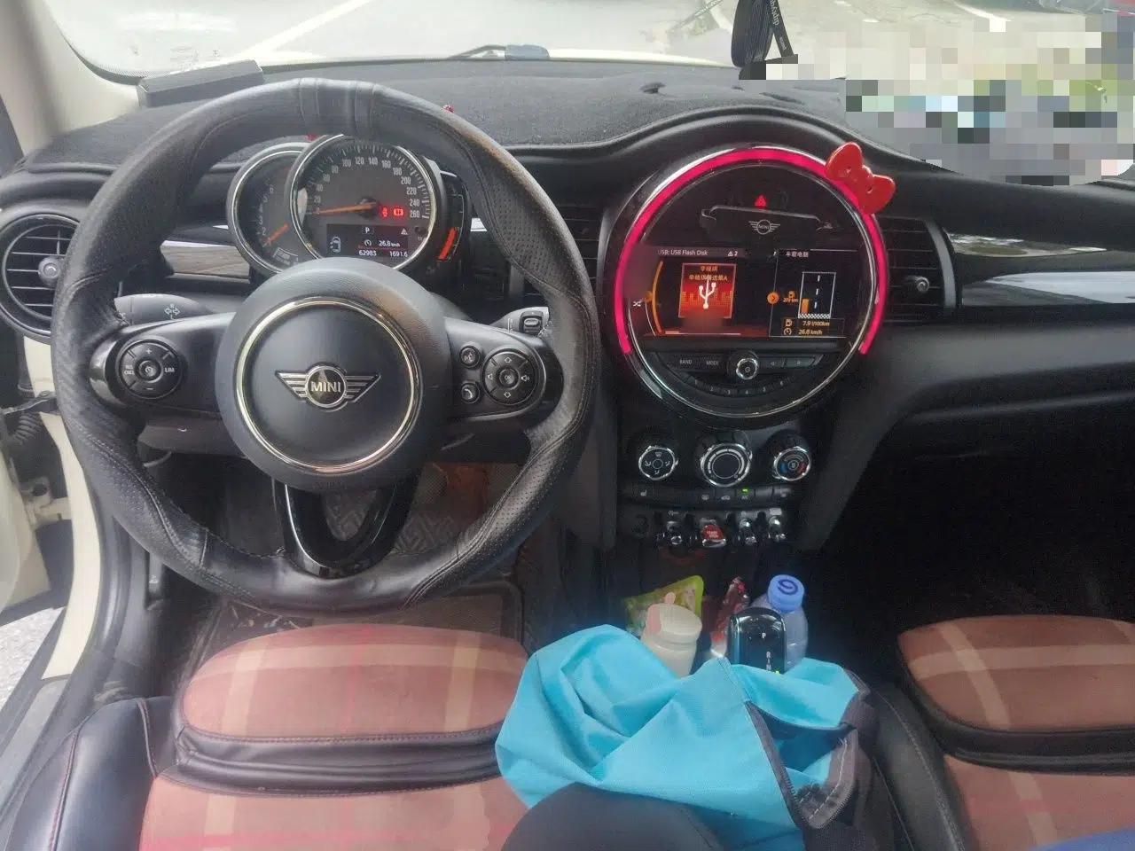 MINI 2018 1.5T COOPER Classic Edition Five-Door Version — миниатюра 9