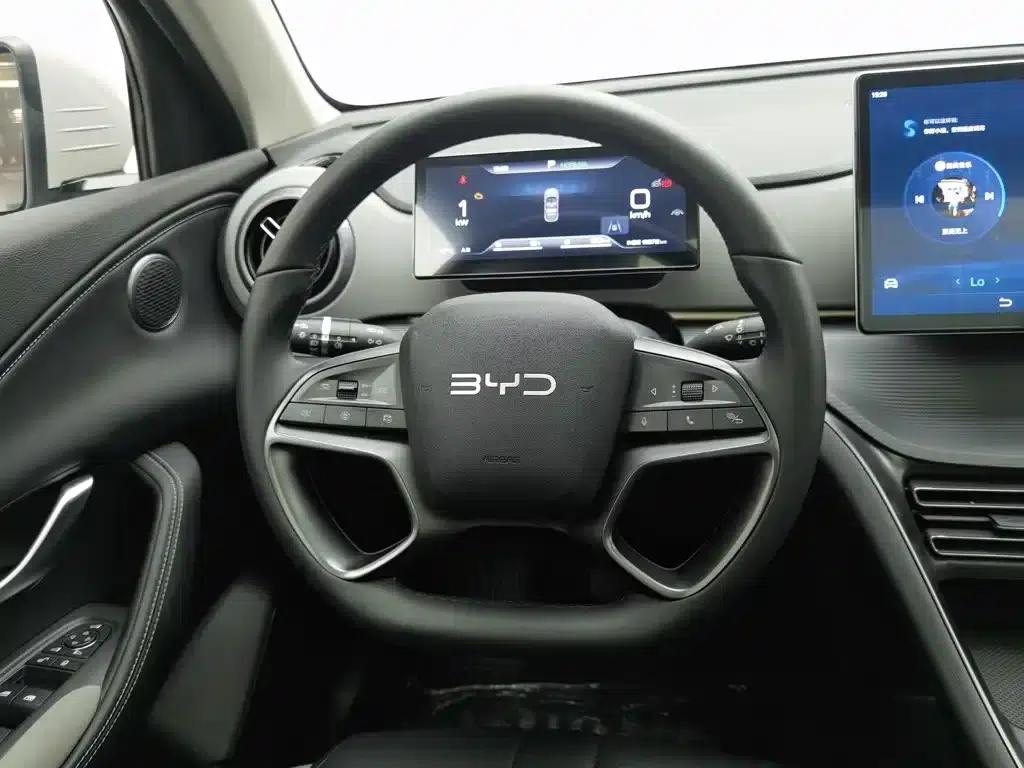 Hiace 05 DM-i 2025 Model DM-i 115KM Premium Edition — миниатюра 11