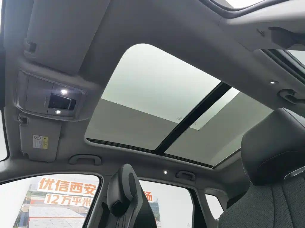 Hiace 05 DM-i 2025 Model DM-i 115KM Premium Edition — миниатюра 14