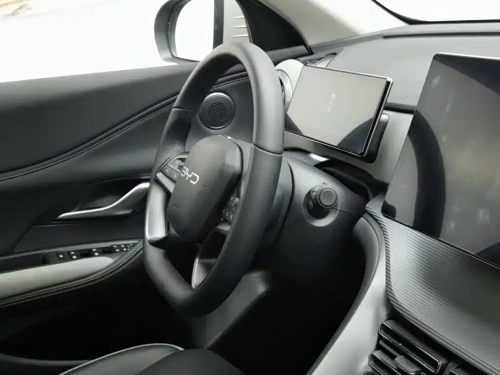 Hiace 05 DM-i 2025 Model DM-i 115KM Premium Edition — миниатюра 22
