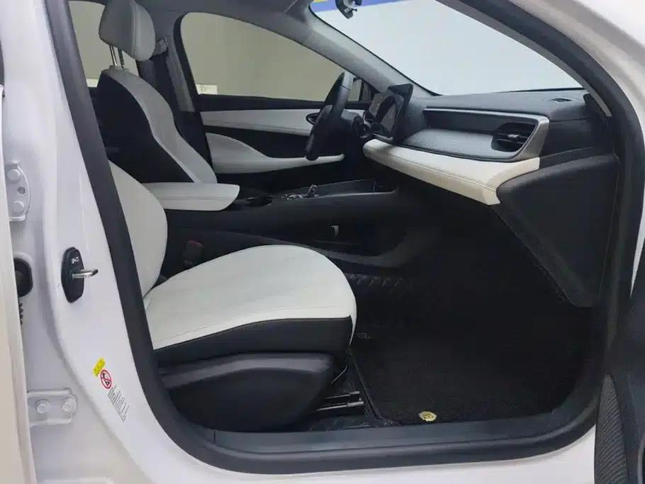 Seal 05 DM-i 2025 DM-i Intelligent Driving Edition 55KM Luxury Model — миниатюра 8