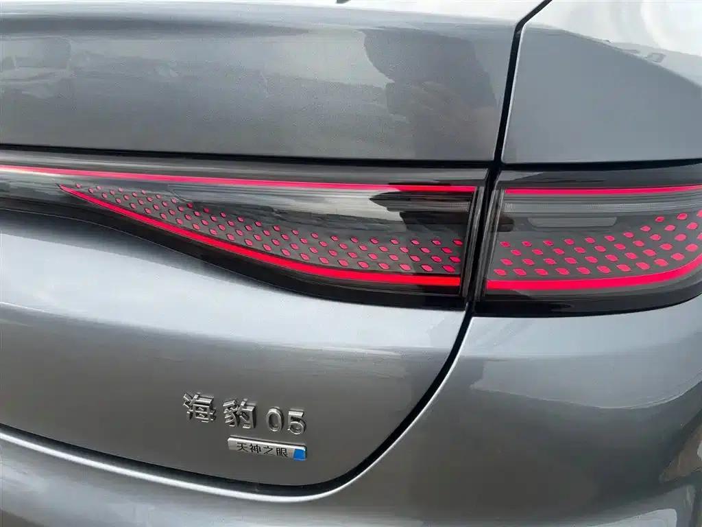Seal 05 DM-i 2025 DM-i Intelligent Driving Edition 120KM Flagship Model — миниатюра 20