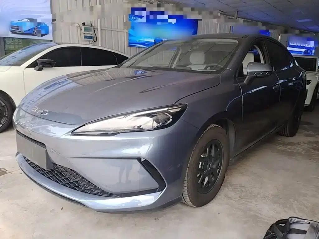 Seal 05 DM-i 2025 DM-i Intelligent Driving Edition 55KM Luxury Model — миниатюра 2