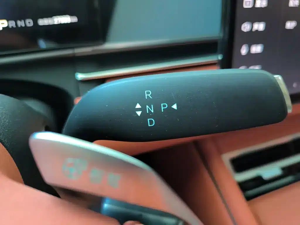 Tang L 2025 EV 670KM LiDAR Flagship Edition — миниатюра 14